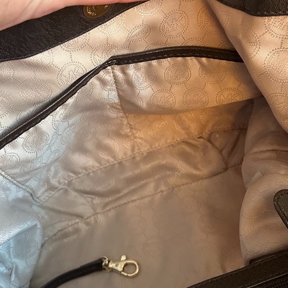 MICHAEL Michael Kors Vanessa Dark Brown Pebbled Leather Medium Shoulder Tote Bag - Picture 11 of 16